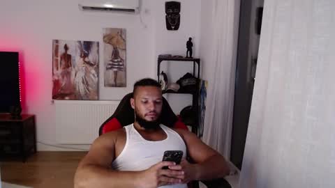 Kingsley online show from November 2025 03:54:02 PM