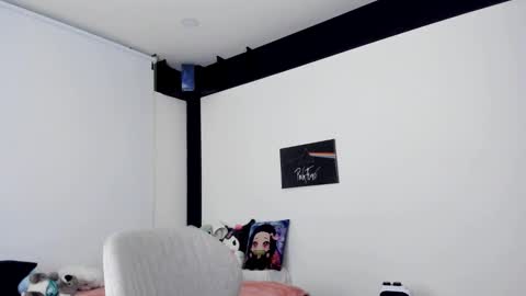 Snapshot of 0amy1 chatting on November 2025 09:57:01 PM amy online show from November 2025 09:57:01 PM