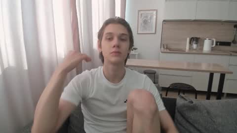 Adam online show from September 2025 09:53:02 AM