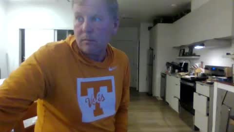 Snapshot of 1029mn chatting on October 2025 05:16:01 AM Takin Profits online show from October 2025 05:16:01 AM