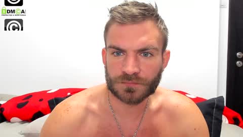 Snapshot of 10in_deluxe chatting on December 2024 08:00:01 AM 10in_deluxe online show from December 2024 08:00:01 AM