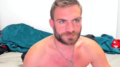 Snapshot of 10in_deluxe chatting on December 2024 08:52:01 AM 10in_deluxe online show from December 2024 08:52:01 AM