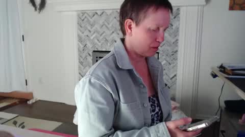 Aurora Willows online show from February 2026 04:31:02 AM