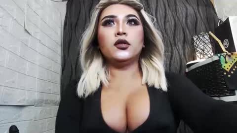 sexy kia online show from October 2025 12:52:02 AM