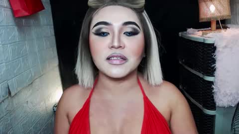 sexy kia online show from April 2026 10:45:01 PM