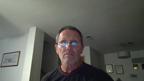 Snapshot of 13glanmorfa chatting on January 2025 04:04:01 AM 13glanmorfa online show from January 2025 04:04:01 AM