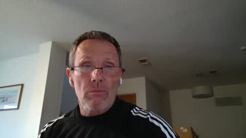 Snapshot of 13glanmorfa chatting on February 2025 08:31:01 PM 13glanmorfa online show from February 2025 08:31:01 PM