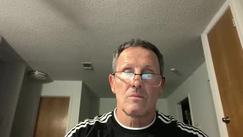 Snapshot of 13glanmorfa chatting on February 2025 04:43:01 AM 13glanmorfa online show from February 2025 04:43:01 AM