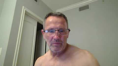 Snapshot of 13glanmorfa chatting on March 2025 12:47:01 PM 13glanmorfa online show from March 2025 12:47:01 PM
