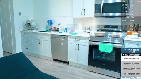 Tong  Ralph online show from March 2026 11:30:02 PM