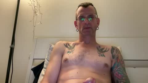 J online show from June 2026 07:37:02 PM