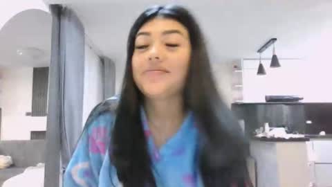 Snapshot of 1bonnie chatting on October 2025 01:58:01 AM Hello soy bonnie online show from October 2025 01:58:01 AM