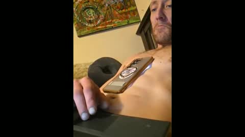 1knightluver69 online show from February 2026 07:32:02 PM