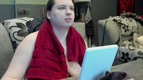 Snapshot of 1lindsey1 chatting on December 2024 11:42:02 PM 1LINDSEY1 online show from December 2024 11:42:02 PM
