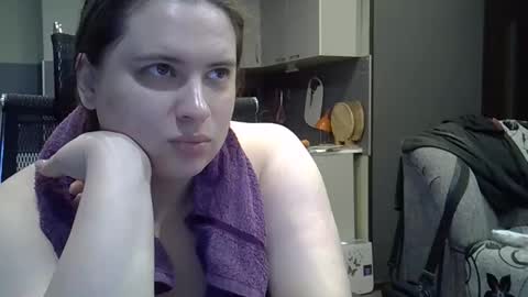 1LINDSEY1 online show from September 2025 02:40:02 PM