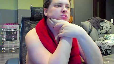 1LINDSEY1 online show from November 2025 09:00:02 AM