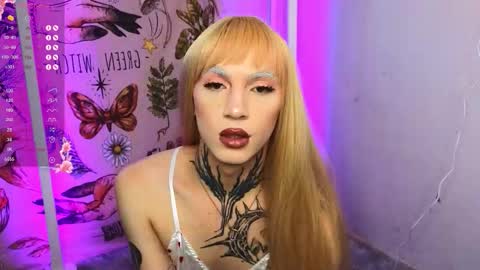 Michelle online show from September 2025 09:00:02 AM