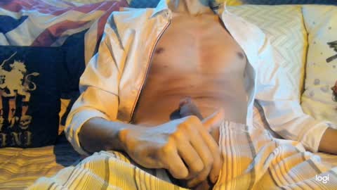 Snapshot of 1mehdiman chatting on December 2024 02:33:02 PM MED online show from December 2024 02:33:02 PM