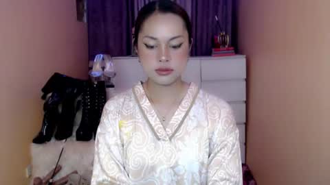 Snapshot of 1miracle_tranny chatting on June 2026 06:32:02 AM 1miracle_tranny online show from June 2026 06:32:02 AM