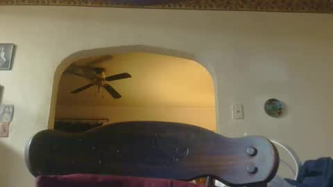 Pizza online show from November 2025 12:22:01 AM