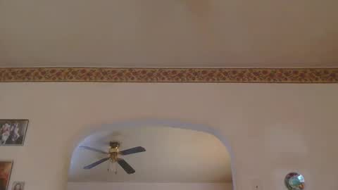 Pizza online show from October 2025 04:07:02 PM