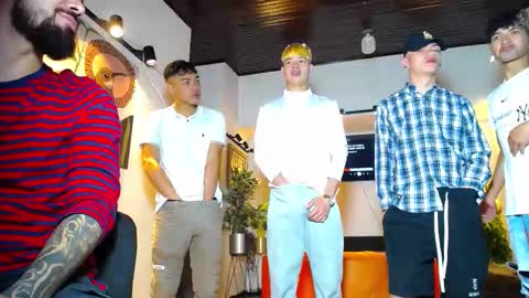 pushman online show from March 2026 01:51:03 PM