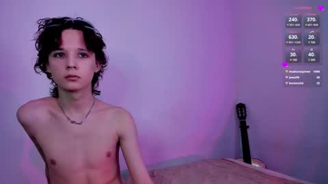 Milos online show from January 2025 05:52:02 PM