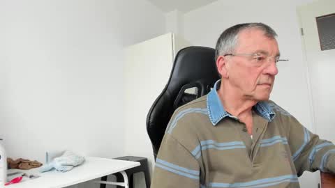 Henk online show from March 2026 01:47:01 PM