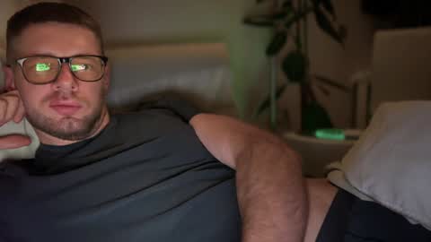 Romano online show from February 2025 09:28:01 PM