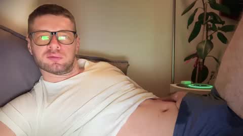 Romano online show from March 2025 09:48:02 PM