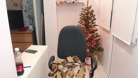 Snapshot of 20semyel20 chatting on December 2024 02:28:02 PM Alex online show from December 2024 02:28:02 PM