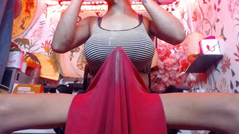 Snapshot of 21cmmusclecockts chatting on October 2025 05:53:01 PM mharjorie online show from October 2025 05:53:01 PM