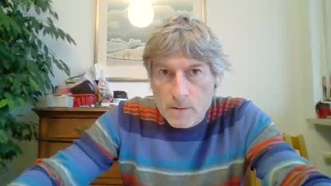 22esserre online show from November 2025 01:17:02 PM