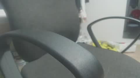 Snapshot of 23cmmantis chatting on December 2024 08:54:01 PM 23 Dick Paradise online show from December 2024 08:54:01 PM