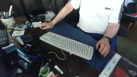 Snapshot of 241crumbo chatting on July 2026 08:33:01 PM 241crumbo online show from July 2026 08:33:01 PM
