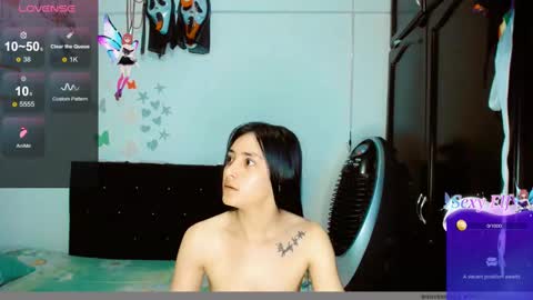 Snapshot of 2girls__dream chatting on December 2024 10:23:02 AM samantha sharon online show from December 2024 10:23:02 AM