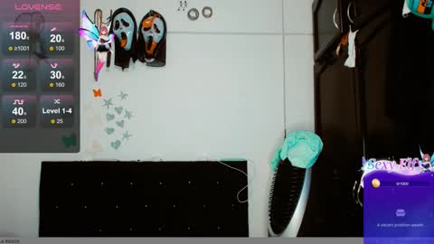 Snapshot of 2girls__dream chatting on December 2024 11:17:01 AM samantha sharon online show from December 2024 11:17:01 AM