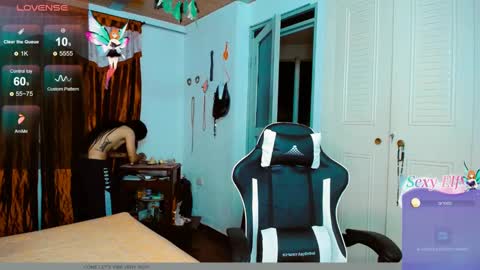 Snapshot of 2girls__dream chatting on January 2025 09:13:02 AM samantha sharon online show from January 2025 09:13:02 AM