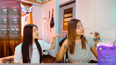 Snapshot of 2girls__dream chatting on January 2025 01:36:02 PM samantha sharon online show from January 2025 01:36:02 PM