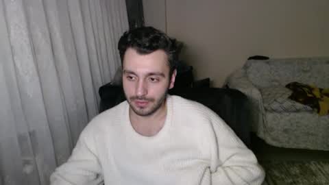 Snapshot of 2handsomeman chatting on March 2026 11:52:02 PM Berk online show from March 2026 11:52:02 PM