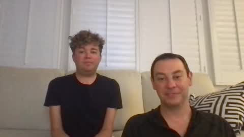 Roommates online show from April 2026 06:49:01 AM