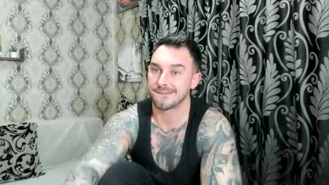 2sexymuscles online show from February 2026 10:08:01 PM