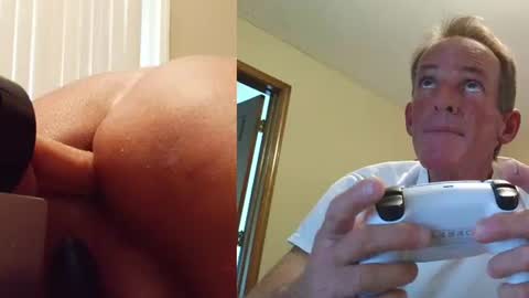 Snapshot of 2tiredoftoys chatting on July 2026 01:09:02 AM 2tiredoftoys online show from July 2026 01:09:02 AM