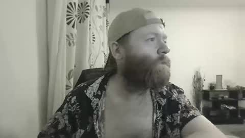 Snapshot of 33uk3 chatting on October 2025 11:07:01 PM 33UK online show from October 2025 11:07:01 PM