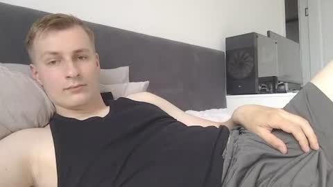Snapshot of 3andy3 chatting on July 2026 06:04:02 AM Andy online show from July 2026 06:04:02 AM