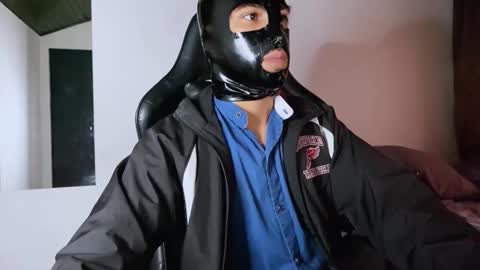 E V I L online show from November 2025 09:50:02 PM