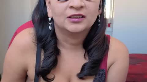 Snapshot of 4127706 chatting on July 2026 05:37:02 PM Sexy-Gujju online show from July 2026 05:37:02 PM