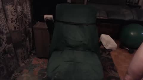 Snapshot of 420seducer chatting on November 2025 04:04:01 AM 420Seducer online show from November 2025 04:04:01 AM