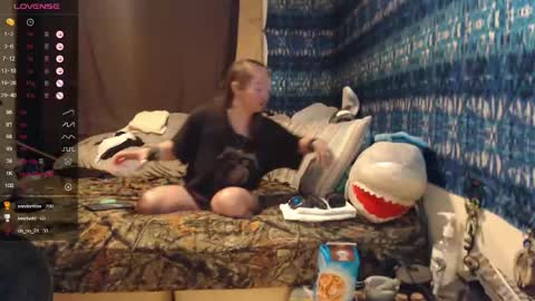 Snapshot of 420stonerchick chatting on May 2026 12:24:01 PM 420stonerchick online show from May 2026 12:24:01 PM