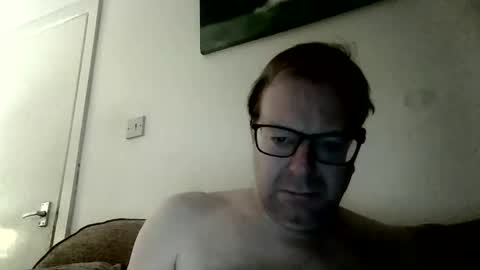 robert online show from February 2026 07:56:02 PM